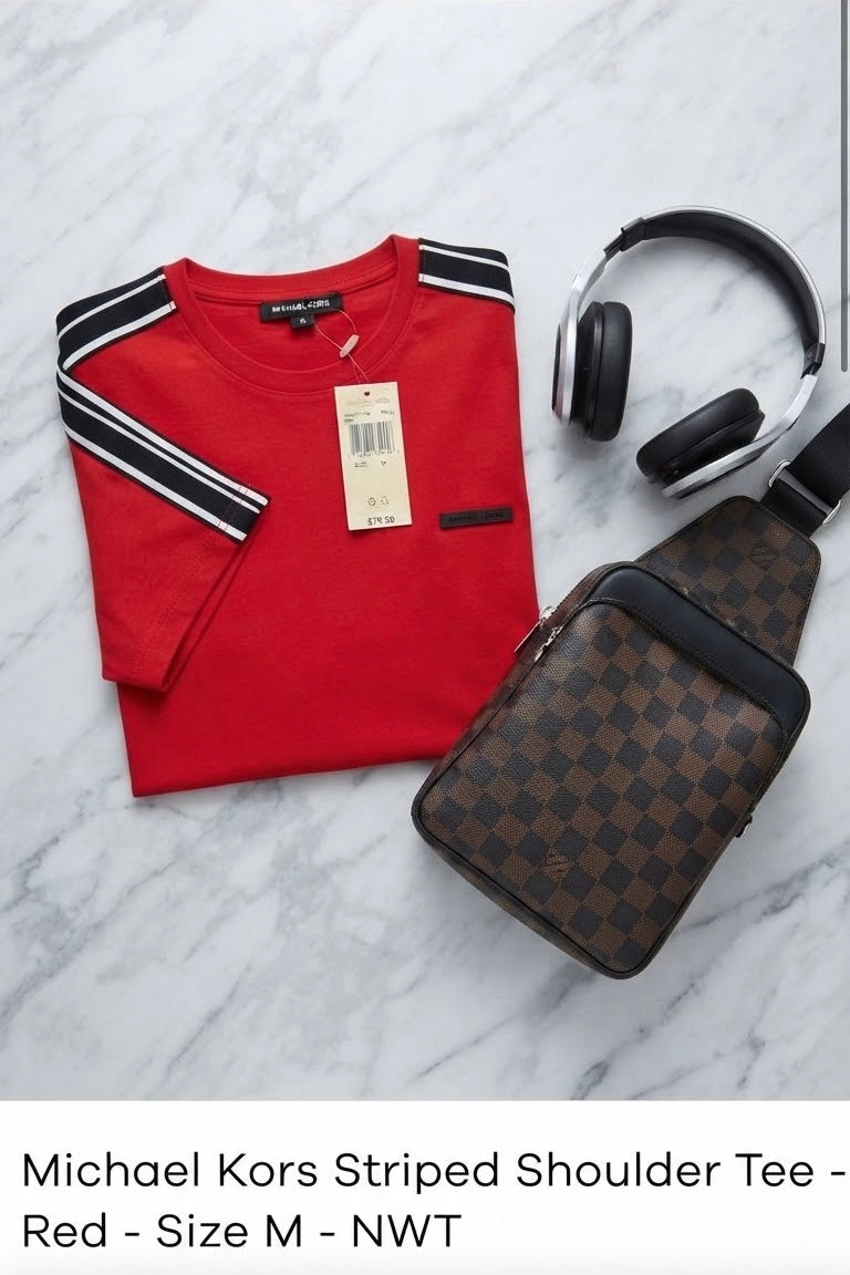 Camiseta Michael Kors Deportiva Roja con Rayas para Hombre