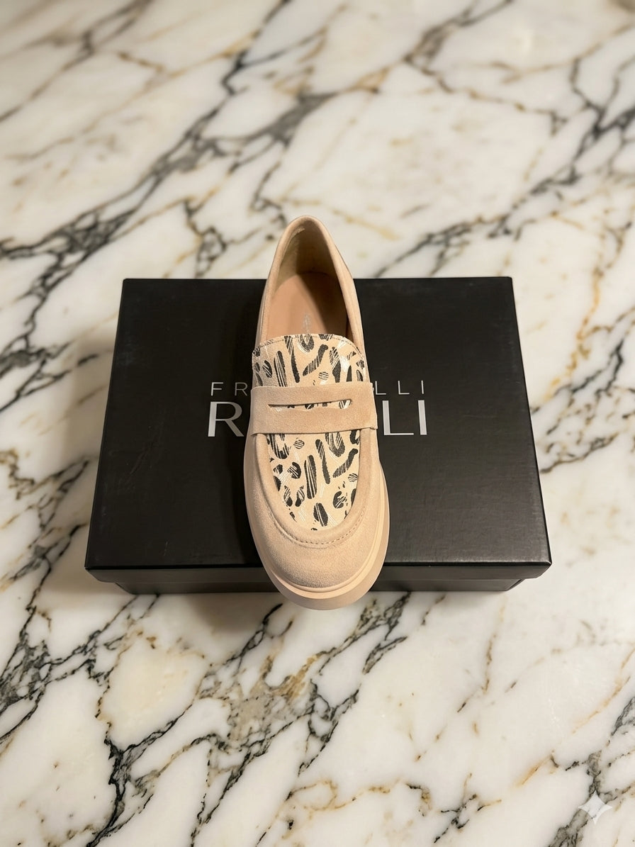 Mocasines Fratelli Rizzoli Crosta Nude – Diseño Animal Print