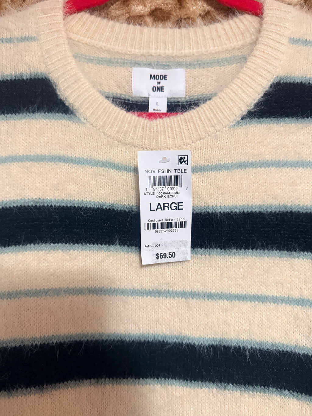 Suéter de Rayas Mode One para Hombre - Talla L - Crema y Azul Marino (Nuevo con Etiqueta)