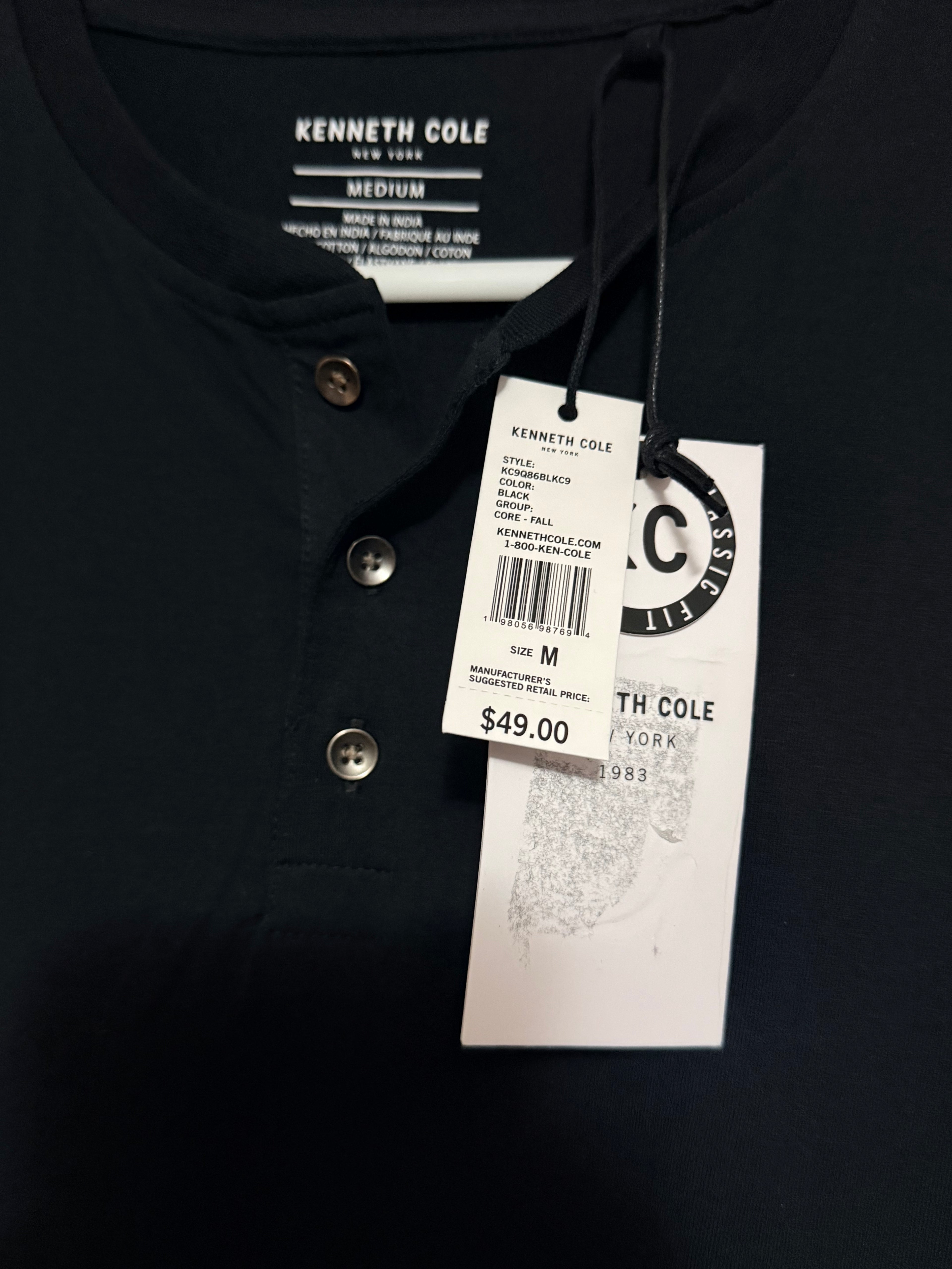 Playera Tipo Henley Kenneth Cole New York para Hombre – Black
