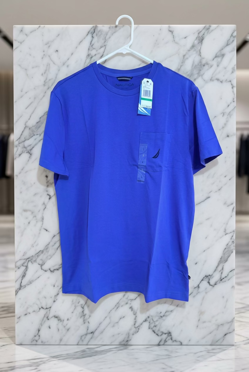 Playera Nautica Azul Eléctrico con Bolsillo y Logotipo para Hombre